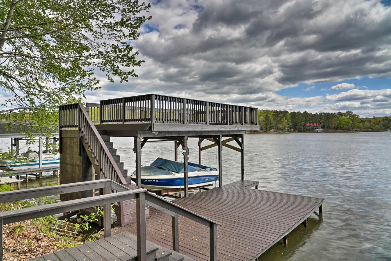 Waterfront Cottage With Boat Dock And 3 Decks! Bracey Esterno foto